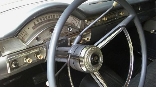Ford, Chevrolet, 1959 Ford Fairlane vs 1959 Chevrolet Biscayne: One faded faster than expected