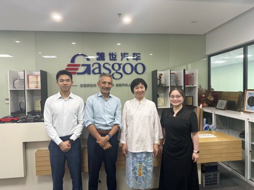 Deepening Exchange | Bloomberg Team Visits Gasgoo