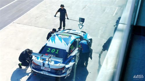 Can a RMB 1.4 Million Race Car Become a Viable Business?