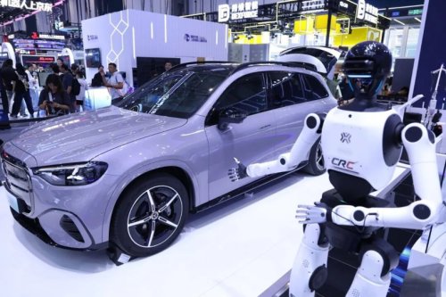 Mercedes-Benz, WRC 2026 | X-Humanoid Unveils Two Benchmark Products, Partners With Mercedes-Benz