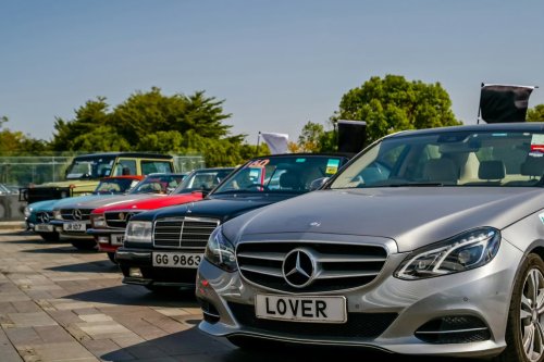 How Foreign Luxury Brands Will Play Their Hand in China in 2026?