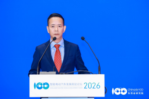 Zhang Yun: Cars Become "Car-Shaped Robots" in the AI Era