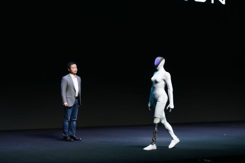 Xpeng, XZ Weekly News | XPENG Robotics Enters Mass Production Sprint; LinkerBot Acquires Jingling Zhikang