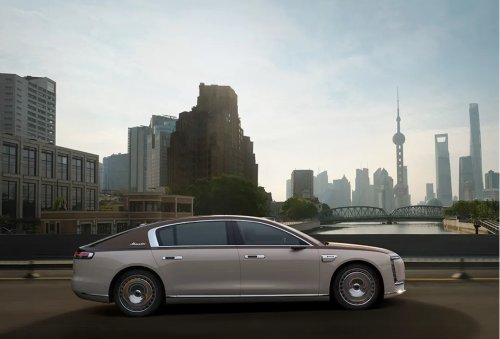 Huawei, Huawei Makes a Move in the Million-Yuan-Class MPV Segment, Has the Disruptor Arrived?