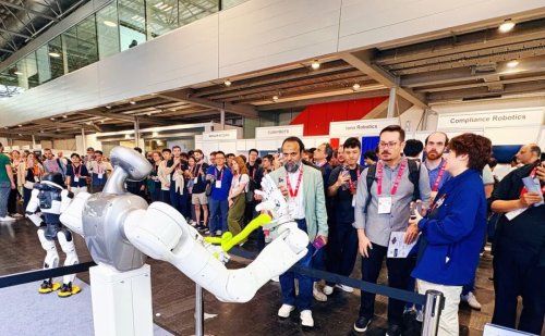 CATL, XiaoZhi Weekly News | Seer Robotics Officially Lists on HKEX; Galaxy General's Galbot S1 Joins CATL Workforce