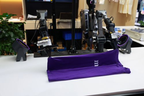 WAIC 2026 | MagicLab Launches Three New Robot Products, Embodied Intelligence Accelerates Entry into Factories and Public Scenarios