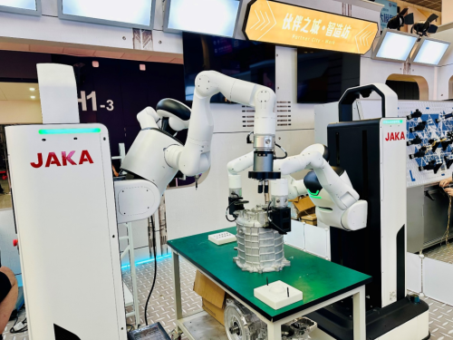 Household Robots Still at Least Five Years from Widespread Adoption