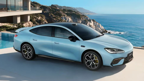 Geely Galaxy TT Launches Pre-sales from 145,900 Yuan with Standard 800V Platform