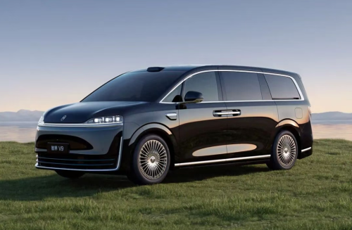 Luxeed V9 Flagship MPV August Retail Deliveries 8,312 Units