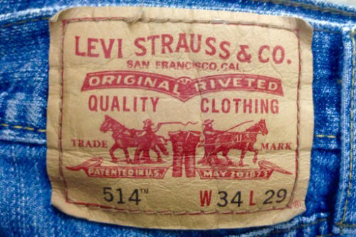 11 Iconic American Brands That Outsourced and Lost Their Magic