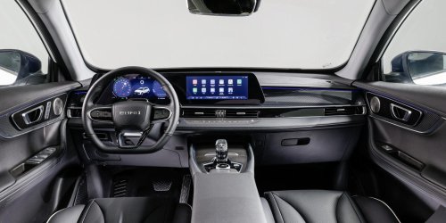 Coches de Ebro: empieza la producción de la versión con etiqueta ECO de su SUV superventas