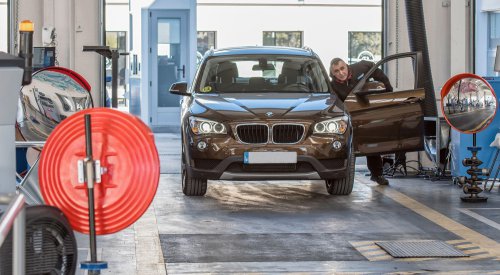 Si vives en Madrid y tienes que pasar la ITV, esto es lo más probable que falle en tu coche