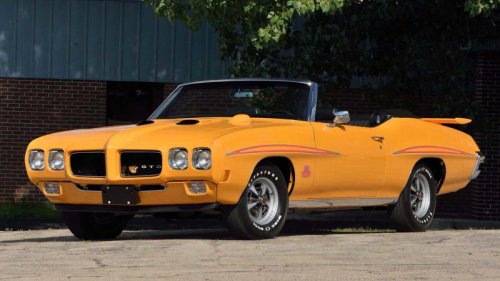 Muscle Cars, 10 Classic American Muscle Cars That Still Dominate Auctions