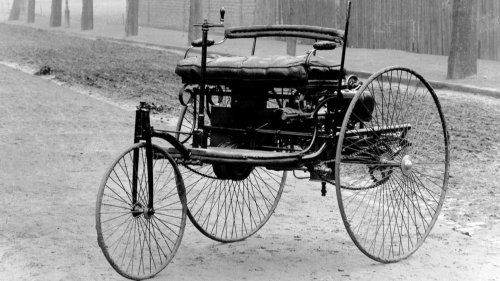 Mercedes-Benz, Mercedes-Benz F-Cell Roadster: A Modern Tribute to the First Car