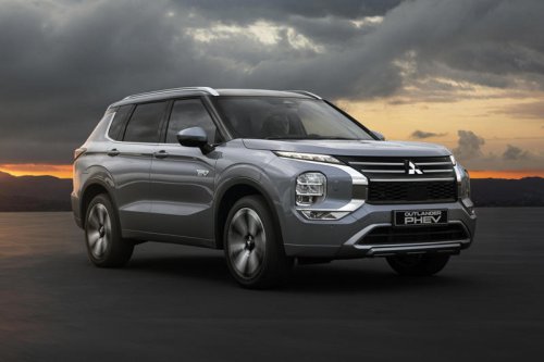 Mitsubishi boss slams federal emissions regulations, “naivety” around EVs