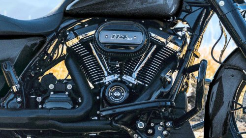 The Harley Road King Debuted In The 90s And Is In Production Ever Since