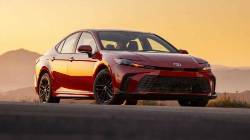 The Japanese Hybrid That Balances Fuel Economy With Good Performance