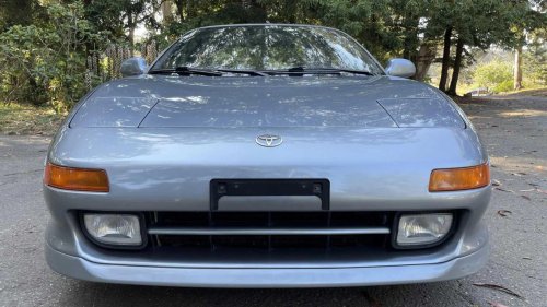 The World's Cheapest Mid-Engined Turbocharged Car Everyone Should Drive