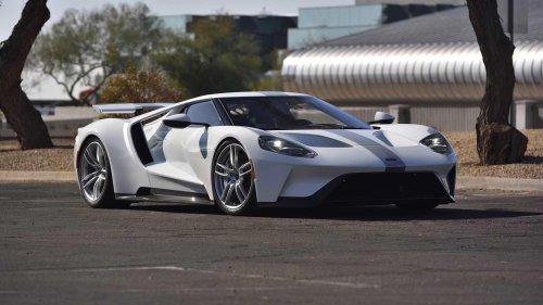 Two V6-powered cars that lay waste to V8s with ease