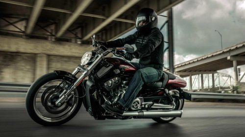 10 motorcycles that still feel modern after 10 years