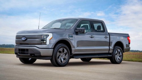 Extended Cab Truck Vs Crew Cab: Which One Should You Buy?