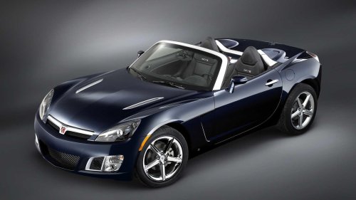 GM, How GM tried (and failed) to beat the Miata