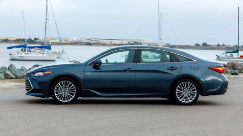 The 5-Year-Old Japanese Hybrid Sedan That You Should Buy Used