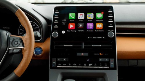 The 5-Year-Old Japanese Hybrid Sedan That You Should Buy Used