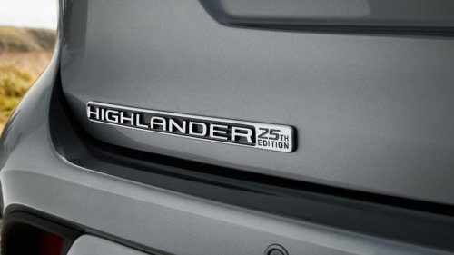 How Much A Fully Loaded Toyota Highlander Hybrid Costs In 2025