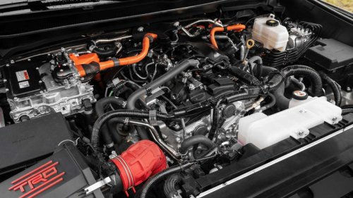 There's Only One Manual Pickup Truck Left In The USA For 2025