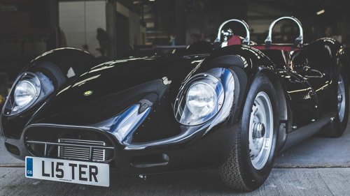 The 7.0 V12 Lister Storm was the fastest ’90s 4-seater GT