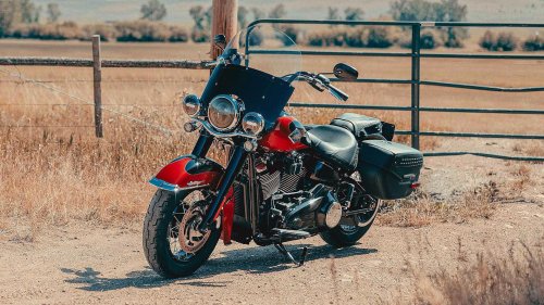 Harley-Davidson Heritage Classic: Perfect for long hauls and highway riding