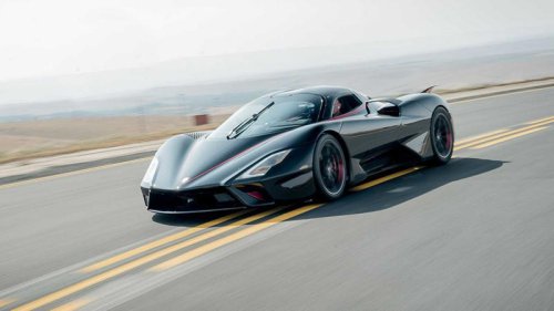 The Only Gas-Powered American Cars That Can Reach 60 MPH In Under 3 Seconds