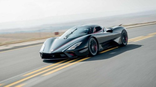 The Only Gas-Powered American Cars That Can Reach 60 MPH In Under 3 Seconds