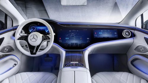 Mercedes, Mercedes Design Boss Comes Out Against Screens, Says They’re ‘Not Luxury’