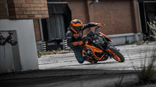 The naked motorcycle that makes commuting fun again