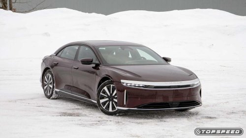 Porsche, Porsche 911, 12 sedans that can outrun the Porsche 911 in a straight line