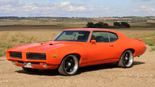 The 1964 Pontiac GTO Created The 1960s Supercar War