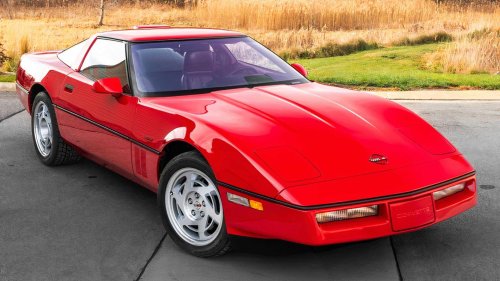 Top 10 Best Corvettes of All Time: Iconic Models Ranked