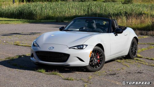 The Japanese sports car that just posted a sales increase in its tenth year