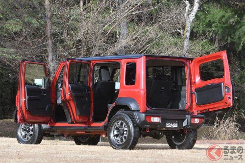 新車265万円！ スズキの「超人気車」が凄い！ 3ドアから5ドアになり何が変わった？ ついに「ジムニーノマド」増産へ こだわりはドコ？