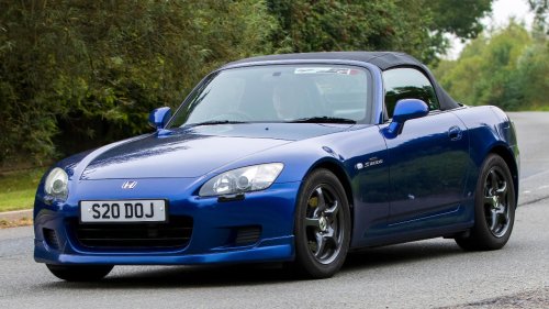 10 classic sports cars that have tremendous value now