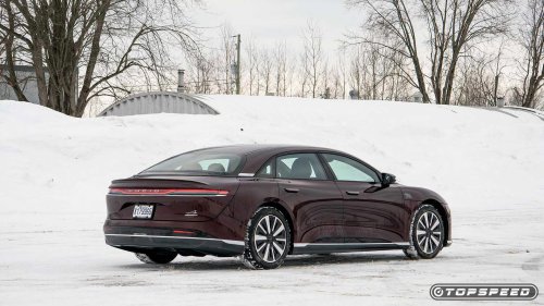 12 sedans that can outrun the Porsche 911 in a straight line