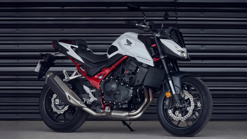 The performance motorcycle that doesn’t intimidate new riders