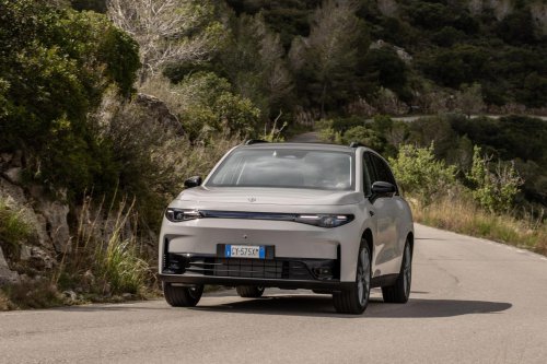 La UE sigue recogiendo cable: ahora baraja mantener las ventas de híbridos y PHEV nuevos hasta 2040