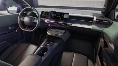 He probado el Lancia Ypsilon Elettrica: mucha calidad en poco más de cuatro metros