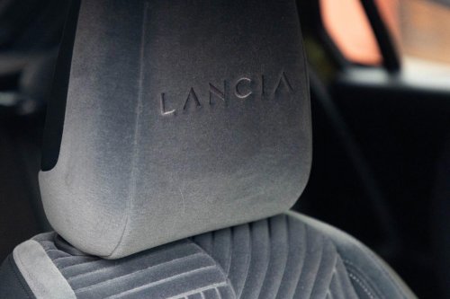 Lancia, He probado el Lancia Ypsilon Elettrica: mucha calidad en poco más de cuatro metros
