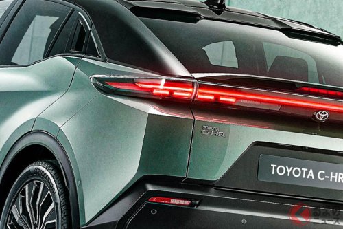 トヨタ新型「C-HR」25年後半発売へ！ 全長4.5mの“ちょうどいいサイズのSUV”登場に「カッコいい！」の声！ まるで“ミニクラウン”な斬新「＋」欧州仕様が話題に！