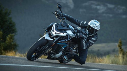 10 naked bikes that marry sport bike speed with daily practicality