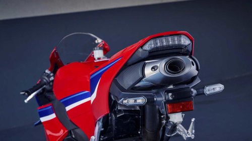 The Japanese sports bike that sets the standard for reliability